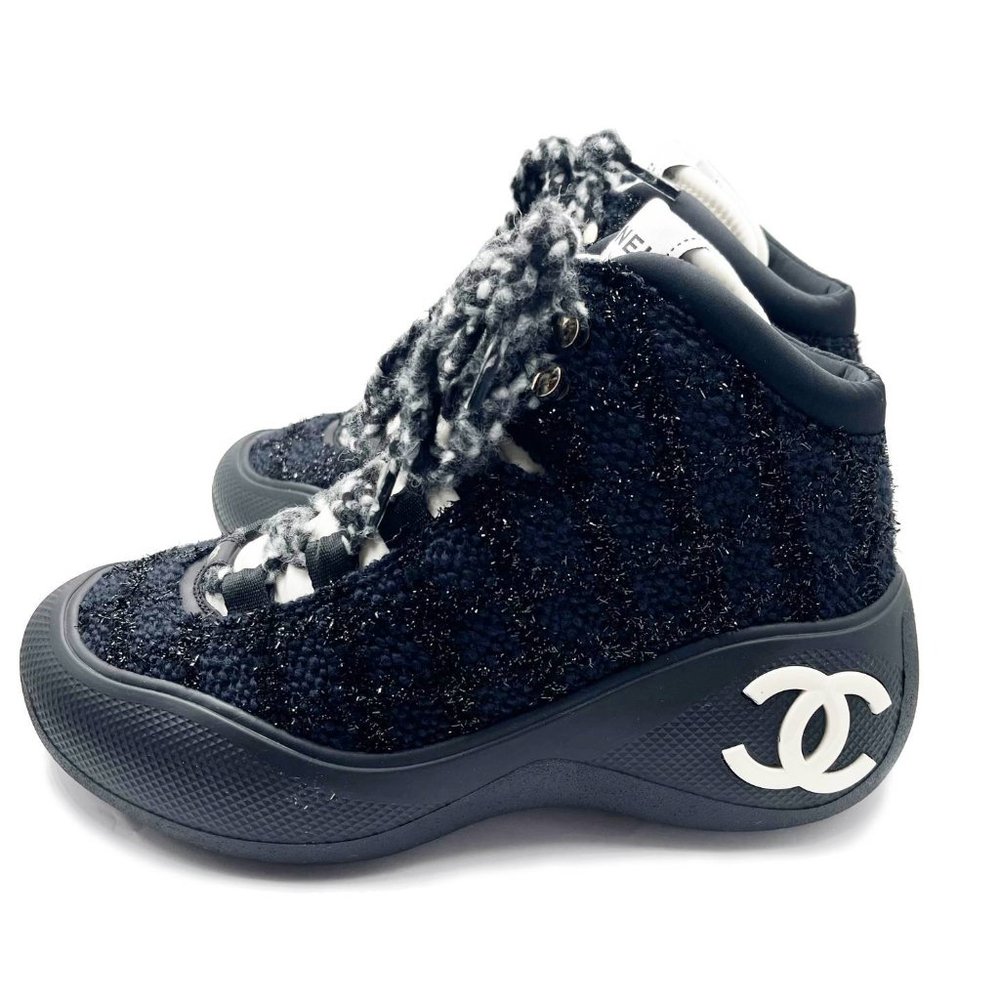 Chanel Brand New White CC Black Tweet Ski Boots with Spikes
